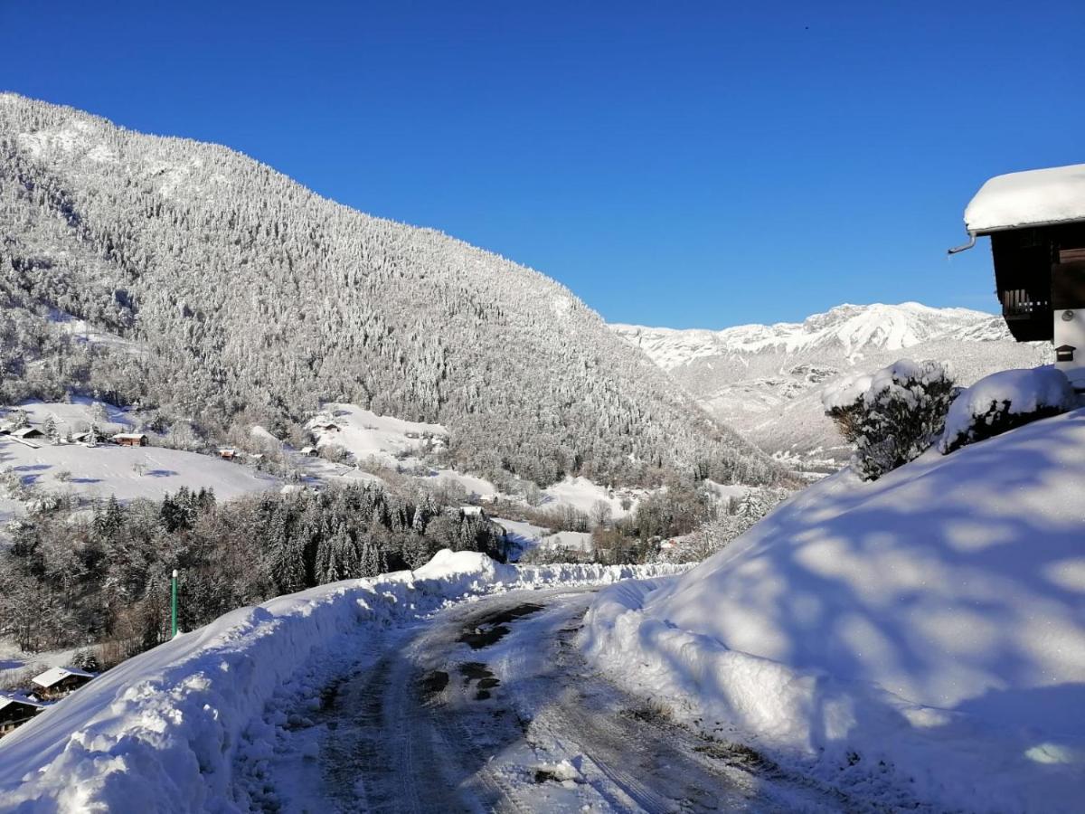 Auberge Du Fraizier Thônes Buitenkant foto