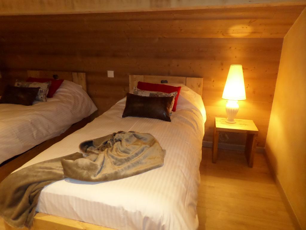 Auberge Du Fraizier Thônes Kamer foto